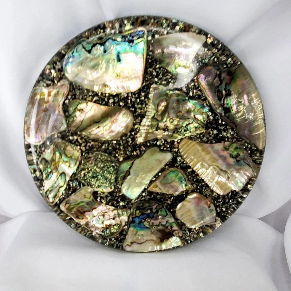 VTG Abalone Shell Round Trivet Black Base 8-Inch Handcrafted Betty's Shells